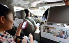 Tài xế Grab, Uber mỗi ngày kiếm 3 triệu nhờ giá 'tết mà!'