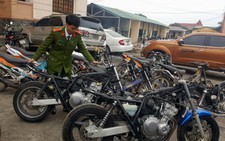Phát hiện cả một kho môtô phân khối lớn không giấy tờ