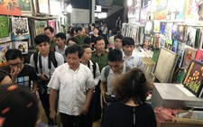 Ông Đoàn Ngọc Hải dẫn quân đi dọn dẹp chung cư quận 1