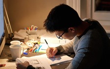 Thành tích học tập bỗng dưng tăng vọt, học sinh bị tâm thần