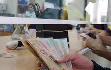 Một trường thu tiền phụ huynh để 'trả công' giáo viên ra đề