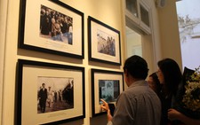 Khai trương trưng bày 