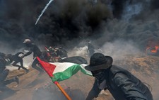 Thế giới lên án Mỹ và Israel làm bùng phát bạo lực ở Gaza