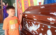 Chòm xóm kết vòng hoa tang tiễn đưa 'hiệp sĩ' Nguyễn Văn Thôi