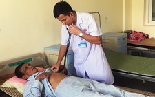 Hai bạn trẻ vượt khó, dốc sức vì cộng đồng
