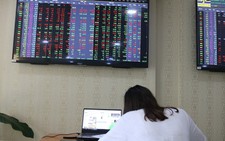 Giá vàng lập đỉnh mới, cổ phiếu PNJ phục hồi sau 'tin xấu'