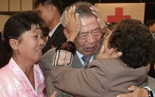 Liên Triều thống nhất thời điểm tổ chức đoàn tụ gia đình