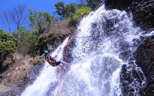 Người nước ngoài chia sẻ kinh nghiệm đi du lịch mạo hiểm
