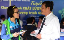 Điểm thi thấp hơn điểm chuẩn năm ngoái có nên đổi nguyện vọng?