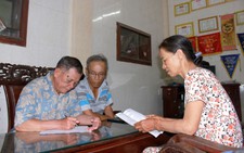 Cha con ông Kèn hơn 40 năm dạy chữ, đặt tên giúp dân vạn đò