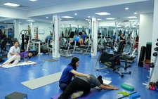 Chương trình phục hồi chức năng sau đột quỵ bằng trị liệu Pneumex