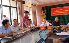 Ai đã khiến điểm thi 'quay cuồng nhảy múa'?