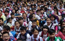 Bao giờ giáo dục được ủng hộ 'cuồng nhiệt' như bóng đá?
