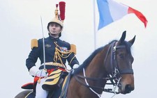 ‘Ngoại giao thú vật’ đúng lúc vẫn thắng