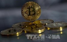 Đồng Bitcoin rớt giá thảm hại