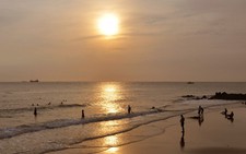 Vũng Tàu 'lột xác' nhờ cấm ăn nhậu, xả rác trên bãi biển
