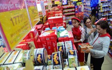 Cao điểm sắm Tết: Siêu thị 