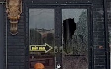 Truy tìm nghi can đâm người, nổ súng ở quán bar tại Tuy Hòa