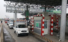 BOT Tiên Cựu mới thu phí ngày đầu đã phải xả trạm