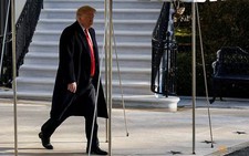 Ông Trump vẫn cương quyết đòi đủ tiền xây ‘bức tường