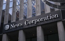 Facebook hợp tác với News Corp về tin tức