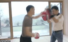 Tỷ phú Jack Ma và võ sĩ Pacquiao thách đấu 'độc cô cầu bại' Mayweather