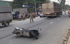 Truy tìm ô tô 7 chỗ trong vụ tai nạn giao thông chết người
