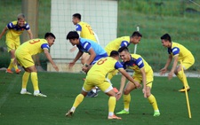 Ông Park tự tin, ông Nishino lo lắng
