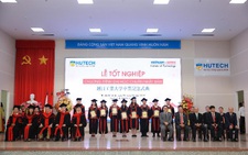 Long trọng lễ tốt nghiệp khóa đầu tiên chương trình Đại học theo chuẩn Nhật Bản