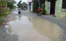 Nhà thầu Trung Quốc 'dựa vào thời tiết' để trả đường cho dân