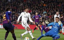 Siêu kinh điển Real - Barca hấp dẫn dù thiếu vắng các ngôi sao