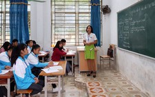 Tuyển sinh lớp 10: khi nào thầy trò thôi 'phát sốt' vì thi?