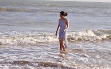 Ly hôn, đâu phải cứ đứng dậy là bước đi khỏe khoắn
