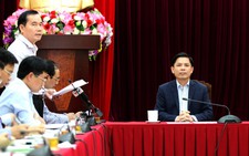 Xe công phải làm gương nộp phí không dừng khi qua trạm BOT