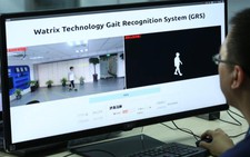 Không cần lộ mặt, con người có thể bị nhận diện bằng dáng đi