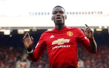 Pogba lập cú đúp, M.U áp sát top 4