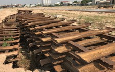 Đề nghị lắp lại đường sắt đã tháo tại dự án nhà thương mại
