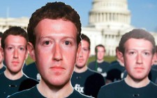 Mark Zuckerberg chia sẻ dữ liệu người dùng cho 'bạn hữu'