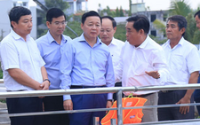 Bộ trưởng Trần Hồng Hà đến nơi xử lý nước thải thành nước uống