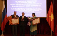 Thủ tướng Nguyễn Xuân Phúc xúc động gặp lại những người bạn Nga
