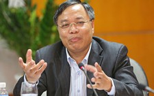 Phó tổng EVN: 'Giá điện sẽ tăng nếu... giải tán EVN'