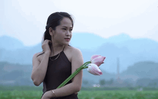Đầm sen 200ha thu hút giới trẻ Hà Nội