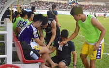 Video Đình Trọng dính chấn thương nặng