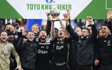 Ajax vô địch Cúp quốc gia, mơ về cú ăn ba lịch sử