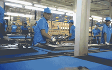 Tin nóng 24h: Gỡ tem “made in China”, xóa dấu vết hàng Trung Quốc