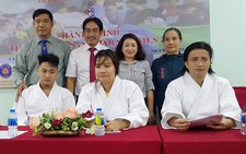 Võ sĩ khiếm thị thọ giáo cao thủ làng judo Việt Nam