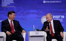 Ủng hộ Bắc Kinh, ông Putin lên án ‘thói ích kỷ kinh tế’ của Mỹ