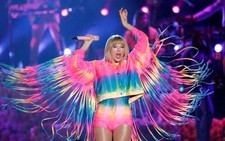 Forbes công bố Taylor Swift là ngôi sao có thu nhập cao nhất thế giới