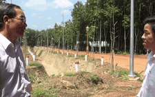 Một nông dân hiến 4.000m2 đất, trị giá gần 4 tỉ đồng để làm đường