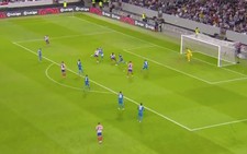 Xem cú vôlê 'tuyệt đỉnh' của ngôi sao trị giá 126 triệu euro Joao Felix vào lưới Juventus
